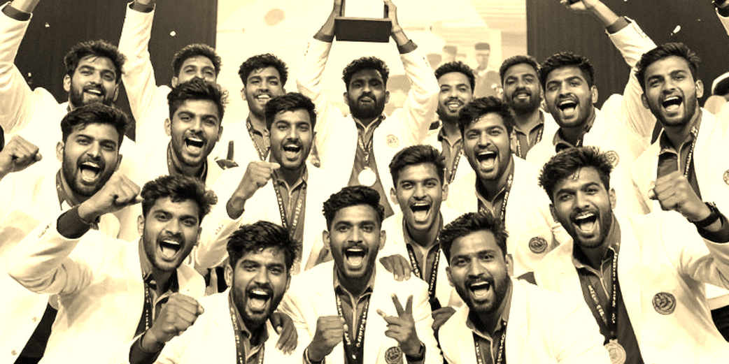সাত নম্বরের ঘড়ি: পবন সেহরাওয়াত, ইরান ফাইনাল আর একটা অযাচাই করা টিম শিট